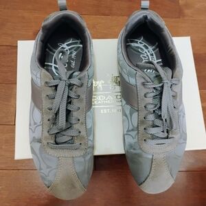 Coach Men’s Gray Signature Low-Top Sneakers